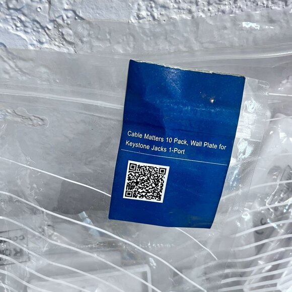 Cable Matters Tools Kit W/ Connectors 29 Wall Plates Keystone Jacks & much more - Picture 8 of 9